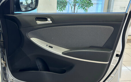 Hyundai Solaris II рестайлинг, 2011 год, 799 000 рублей, 16 фотография