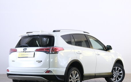 Toyota RAV4, 2016 год, 2 599 000 рублей, 7 фотография