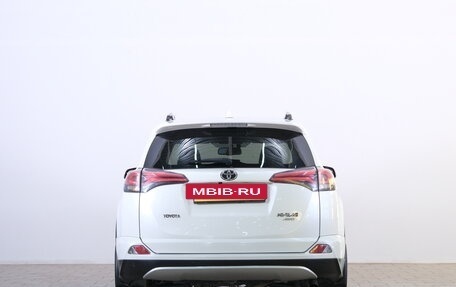 Toyota RAV4, 2016 год, 2 599 000 рублей, 6 фотография