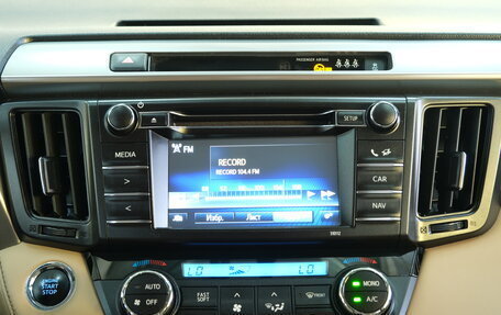 Toyota RAV4, 2016 год, 2 599 000 рублей, 16 фотография