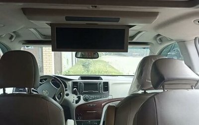 Toyota Sienna III, 2010 год, 2 150 000 рублей, 1 фотография