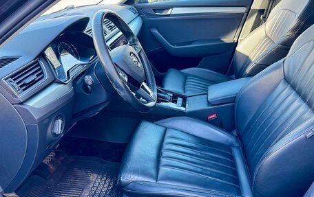 Skoda Superb III рестайлинг, 2019 год, 1 850 000 рублей, 3 фотография
