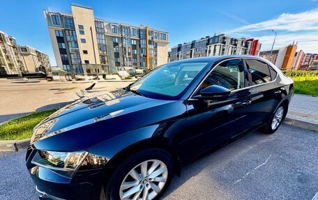 Skoda Superb III рестайлинг, 2019 год, 1 850 000 рублей, 11 фотография