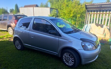 Toyota Yaris I рестайлинг, 2001 год, 220 000 рублей, 14 фотография