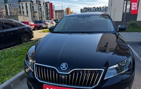 Skoda Superb III рестайлинг, 2019 год, 1 850 000 рублей, 14 фотография