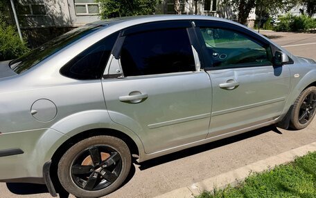 Ford Focus II рестайлинг, 2005 год, 440 000 рублей, 4 фотография