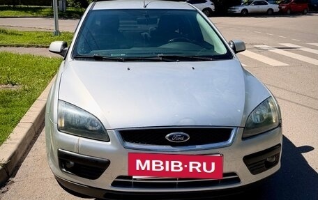 Ford Focus II рестайлинг, 2005 год, 440 000 рублей, 2 фотография