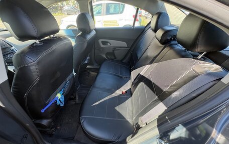 Chevrolet Cruze II, 2014 год, 800 000 рублей, 6 фотография