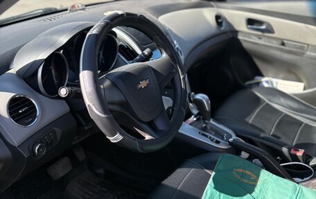 Chevrolet Cruze II, 2014 год, 800 000 рублей, 4 фотография