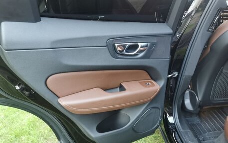 Volvo XC60 II, 2019 год, 3 450 000 рублей, 5 фотография