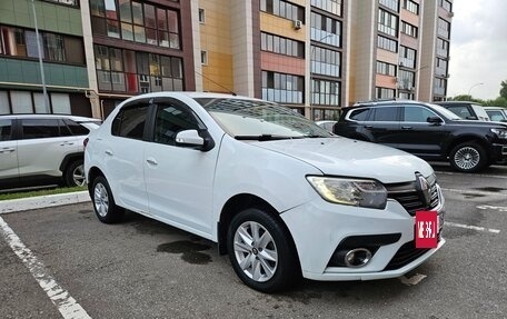 Renault Logan II, 2018 год, 360 000 рублей, 15 фотография