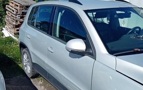 Volkswagen Tiguan I, 2010 год, 600 000 рублей, 2 фотография