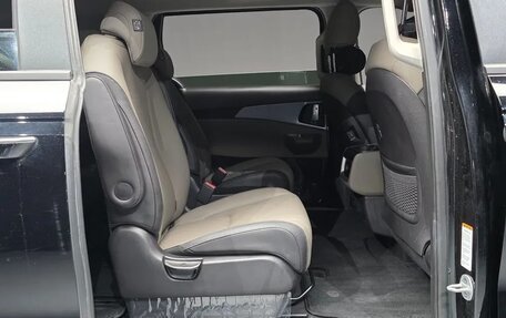 KIA Carnival, 2025 год, 4 615 444 рублей, 10 фотография