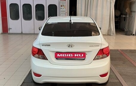 Hyundai Solaris II рестайлинг, 2013 год, 860 000 рублей, 4 фотография