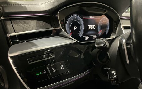 Audi A8, 2019 год, 4 970 000 рублей, 22 фотография
