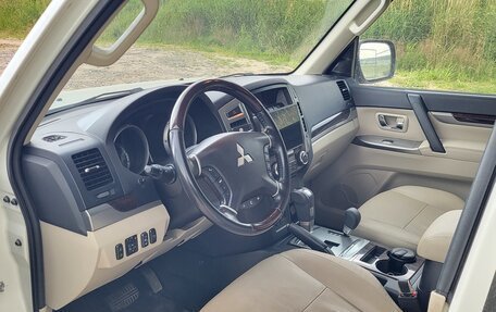 Mitsubishi Pajero IV, 2019 год, 3 390 000 рублей, 7 фотография