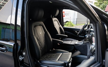 Mercedes-Benz V-Класс, 2023 год, 12 900 000 рублей, 19 фотография