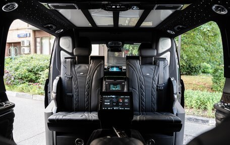 Mercedes-Benz V-Класс, 2023 год, 12 900 000 рублей, 23 фотография