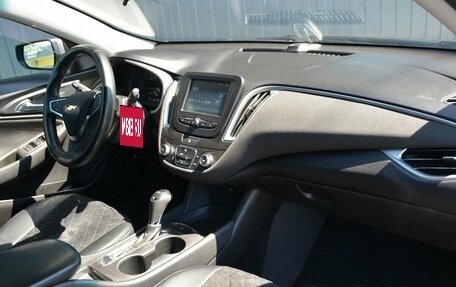 Chevrolet Malibu IX, 2018 год, 999 888 рублей, 20 фотография