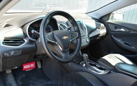 Chevrolet Malibu IX, 2018 год, 999 888 рублей, 17 фотография
