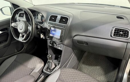 Volkswagen Polo VI (EU Market), 2018 год, 1 299 800 рублей, 3 фотография
