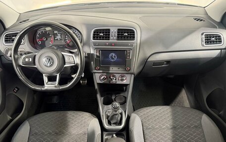 Volkswagen Polo VI (EU Market), 2018 год, 1 299 800 рублей, 9 фотография