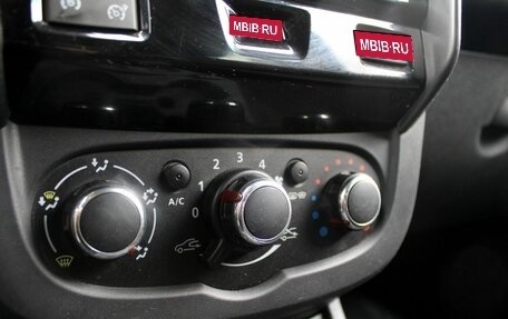 Renault Duster I рестайлинг, 2016 год, 1 244 000 рублей, 12 фотография