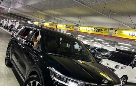 KIA Carnival, 2020 год, 3 700 000 рублей, 1 фотография