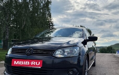 Volkswagen Polo VI (EU Market), 2014 год, 580 000 рублей, 2 фотография