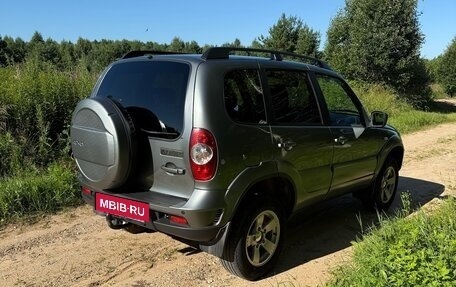 Chevrolet Niva I рестайлинг, 2018 год, 870 000 рублей, 7 фотография