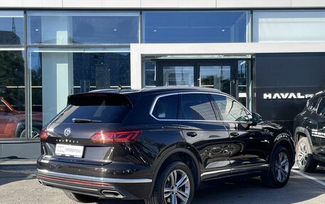 Volkswagen Touareg III, 2019 год, 4 249 000 рублей, 5 фотография