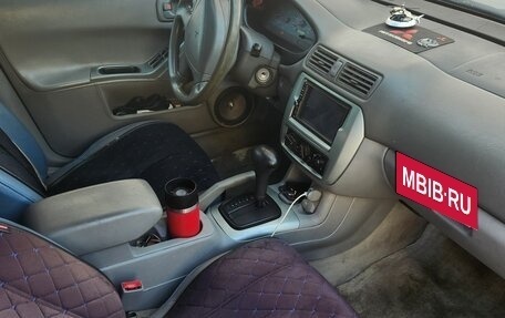 Mitsubishi Galant VIII, 2002 год, 545 000 рублей, 16 фотография