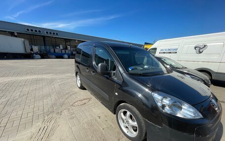 Peugeot Partner II рестайлинг 2, 2011 год, 420 000 рублей, 4 фотография
