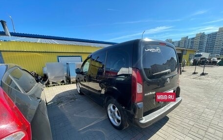 Peugeot Partner II рестайлинг 2, 2011 год, 420 000 рублей, 7 фотография