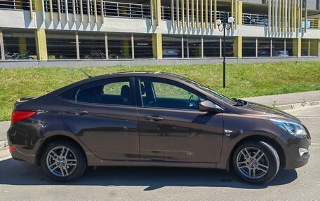 Hyundai Solaris II рестайлинг, 2016 год, 1 050 000 рублей, 9 фотография