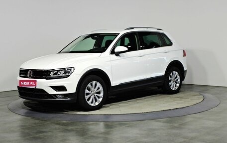Volkswagen Tiguan II, 2018 год, 2 457 000 рублей, 1 фотография