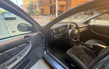 Dodge Stratus II, 2003 год, 170 000 рублей, 9 фотография