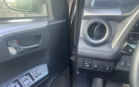 Toyota RAV4, 2016 год, 2 400 000 рублей, 12 фотография