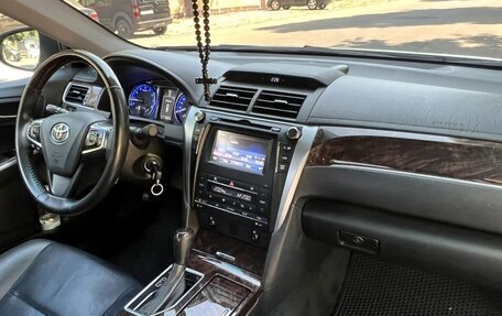 Toyota Camry, 2016 год, 1 740 000 рублей, 10 фотография