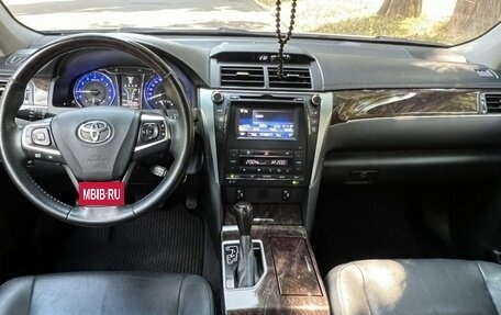 Toyota Camry, 2016 год, 1 740 000 рублей, 13 фотография