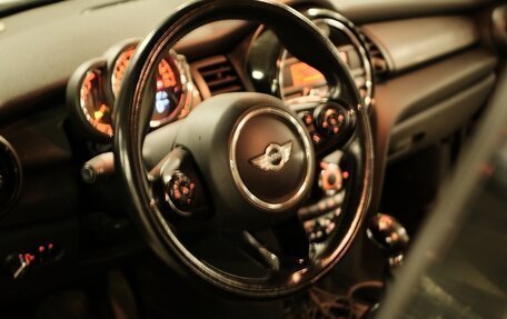 MINI Hatch, 2018 год, 1 700 000 рублей, 16 фотография