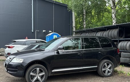 Volkswagen Touareg III, 2003 год, 870 000 рублей, 4 фотография