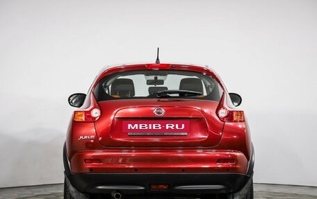 Nissan Juke II, 2012 год, 1 049 000 рублей, 7 фотография