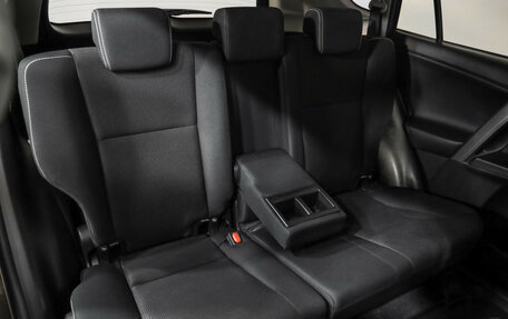 Toyota RAV4, 2015 год, 2 089 000 рублей, 22 фотография
