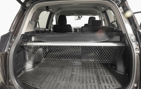 Toyota RAV4, 2015 год, 2 089 000 рублей, 25 фотография