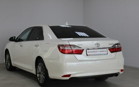 Toyota Camry, 2015 год, 2 199 000 рублей, 4 фотография