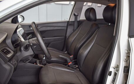 Hyundai Solaris II рестайлинг, 2019 год, 1 100 000 рублей, 10 фотография