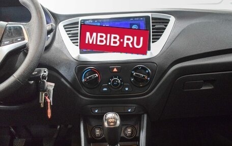 Hyundai Solaris II рестайлинг, 2019 год, 1 100 000 рублей, 17 фотография