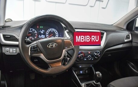 Hyundai Solaris II рестайлинг, 2019 год, 1 100 000 рублей, 6 фотография