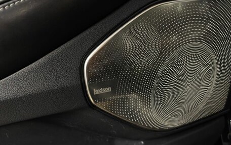 Genesis G90 I рестайлинг, 2017 год, 1 693 000 рублей, 18 фотография
